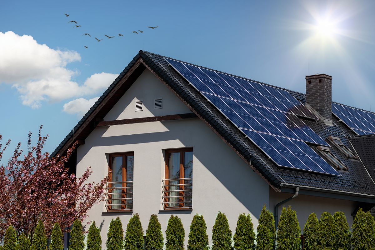 Residential home with Solar Panels on rooftop